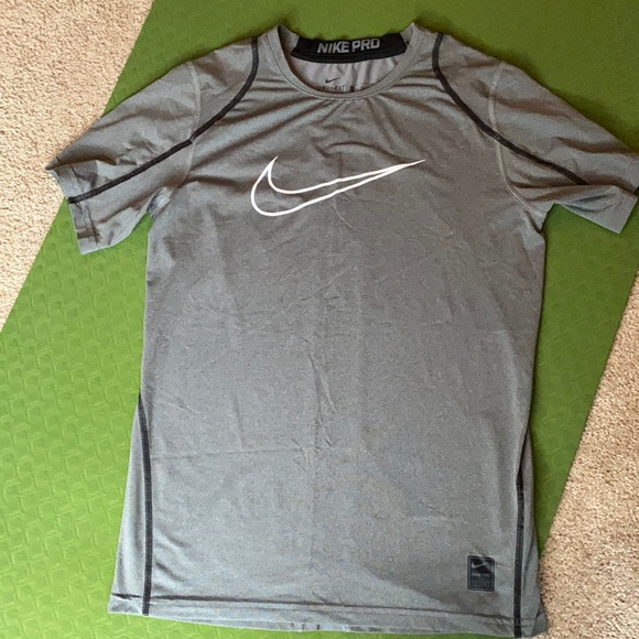 Nike Other - Awesome Nike Pro Fit T-shirt
